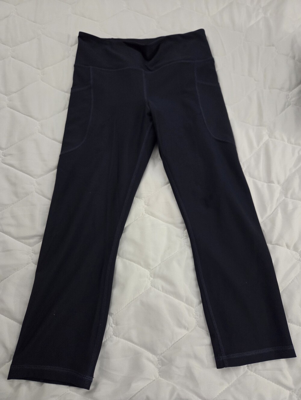 Black High-Waist Active Capri Leggings